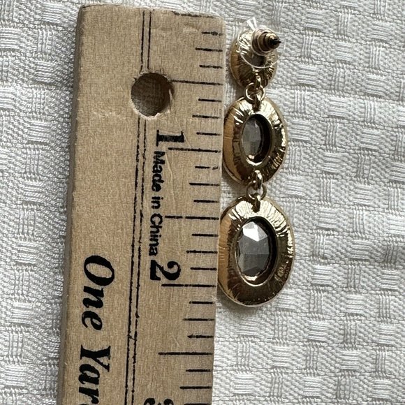 Fashion Red Enamel Gold Tone Rhinestones Drop Dangle Post Earrings - Picture 3 of 8